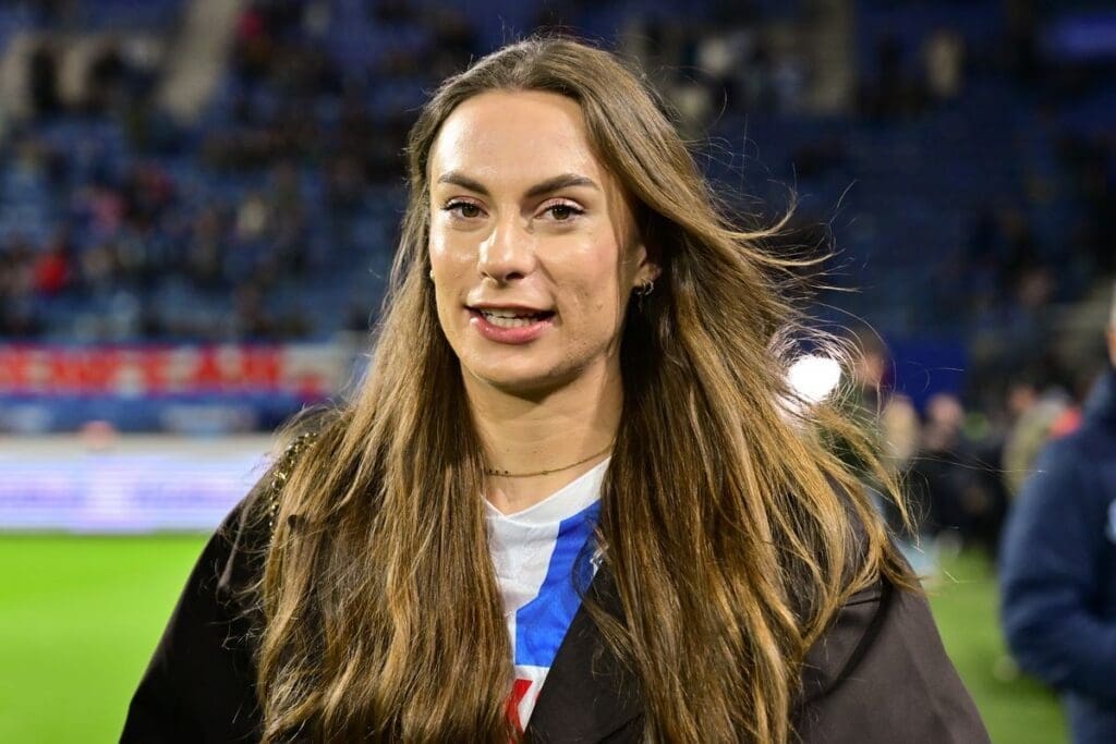 Schaatstopper Femke Kok oogst lof met openhartig verhaal: 'Soms denk ik wel: pff'