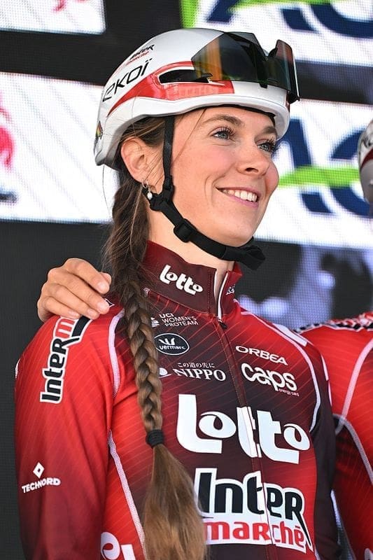 Gestopte topschaatsster (30) maakt indruk bij debuut in nieuwe sport: 'Was wel ongelooflijk zwaar'