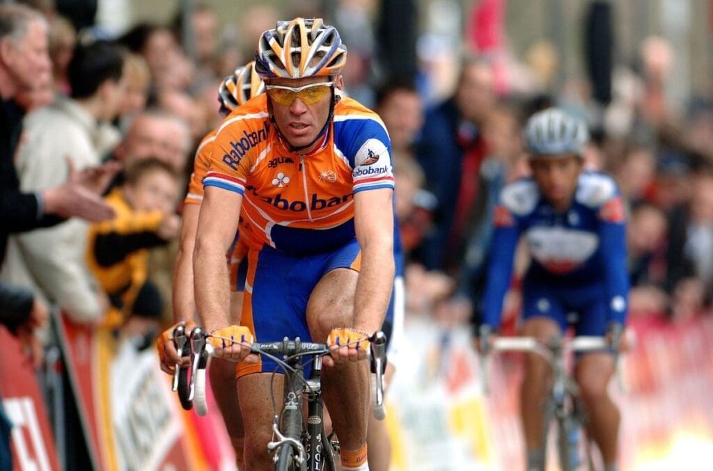 Oud-topwielrenner over slijtageslag bij Amstel Gold Race-zege: 'De zwaarste koers van deze eeuw'