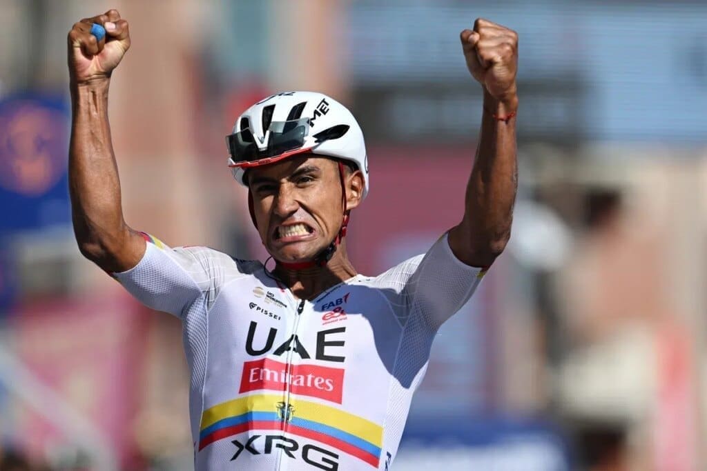 Jhonatan Narváez grijpt derde ritzege in etappe 11 Giro d'Italia 2026