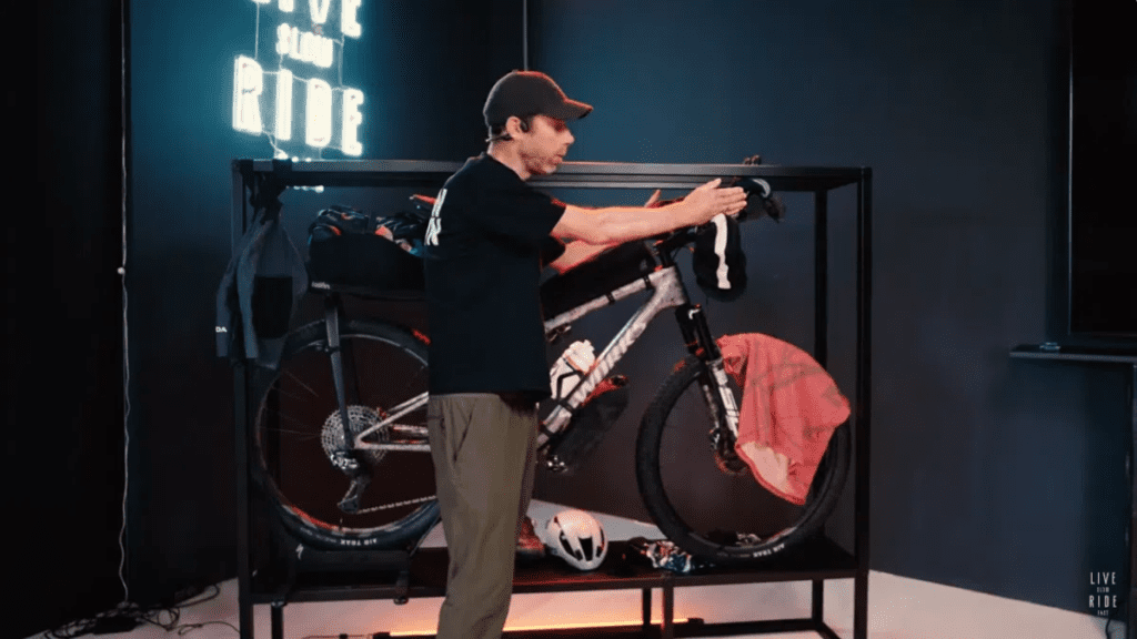 Dit is de setup voor de 2026 Tour Divide van Laurens ten Dam